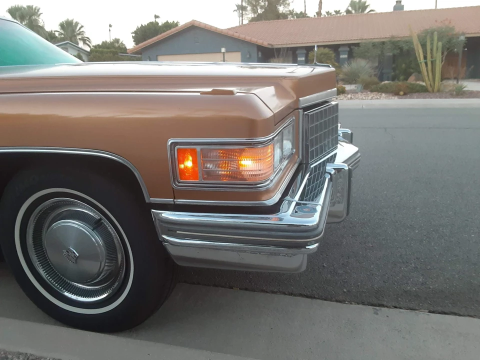 1976 Cadillac DeVille 4th Gen - Image 14 of 31
