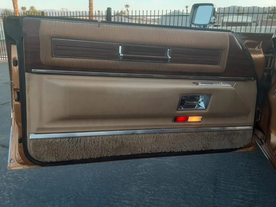 1976 Cadillac DeVille 4th Gen - Image 21 of 31