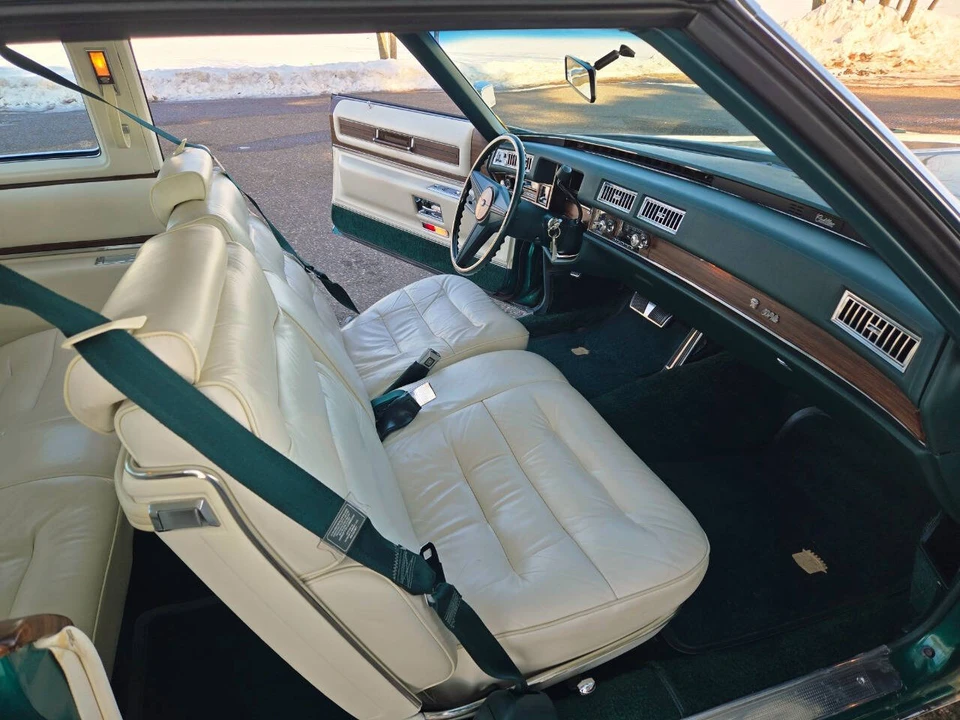 1976 Cadillac DeVille 4th Gen - Image 6 of 31