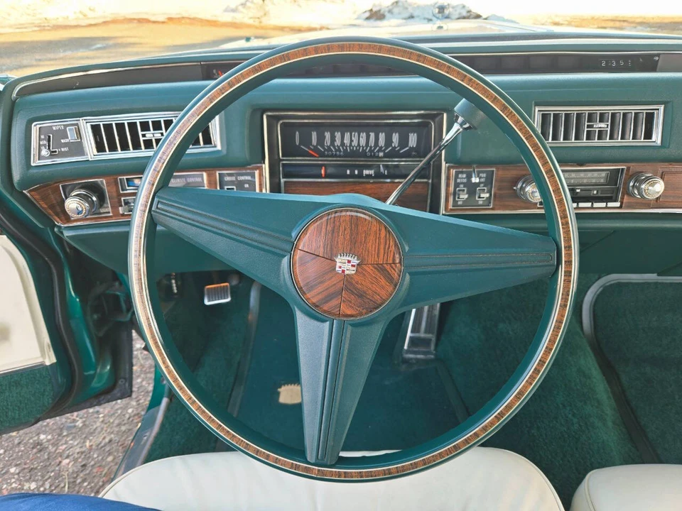 1976 Cadillac DeVille 4th Gen - Image 5 of 31