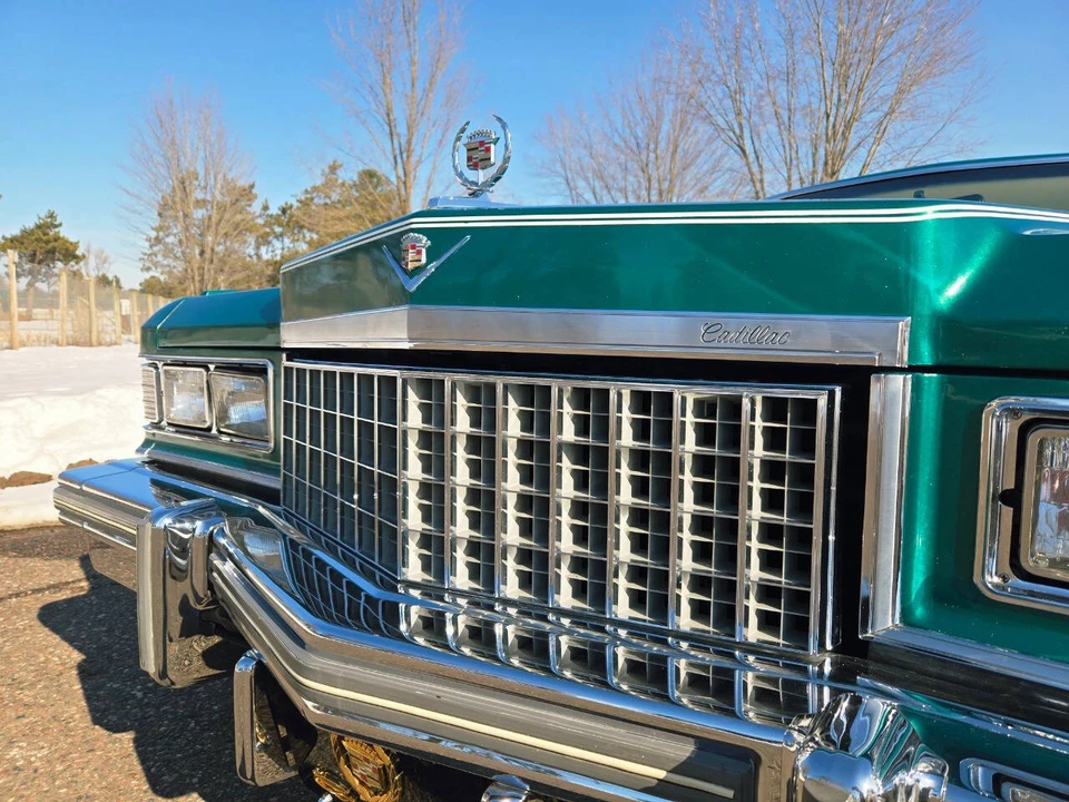 1976 Cadillac DeVille 4th Gen - Image 23 of 31