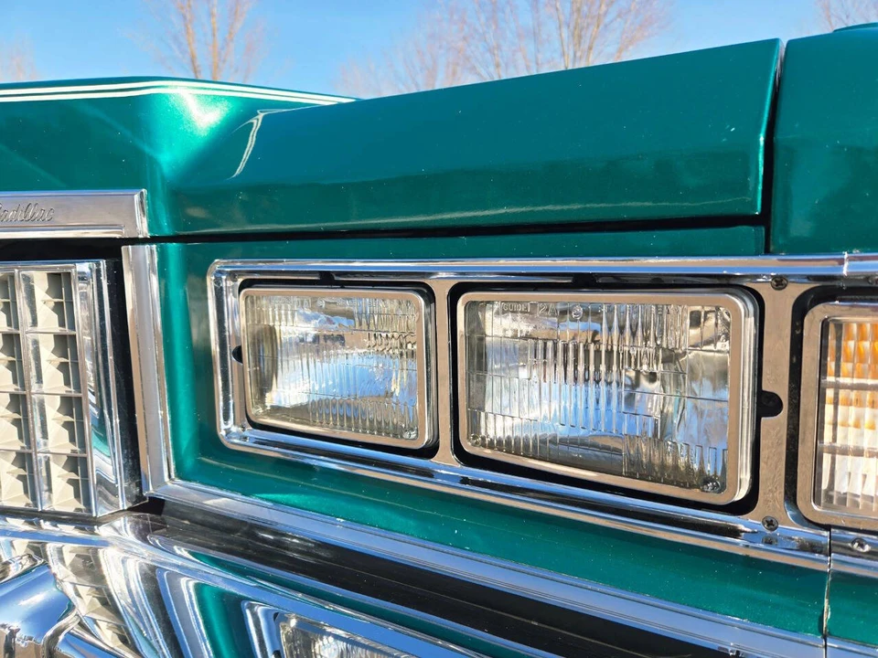 1976 Cadillac DeVille 4th Gen - Image 22 of 31