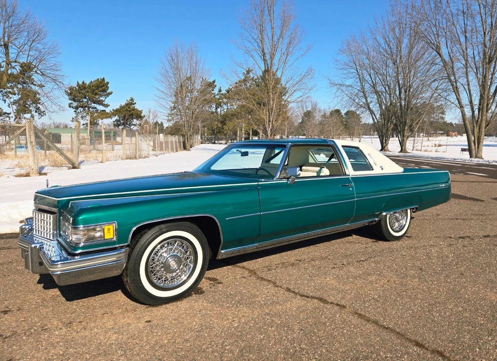 1976 Cadillac DeVille 4th Gen - Image 2 of 31