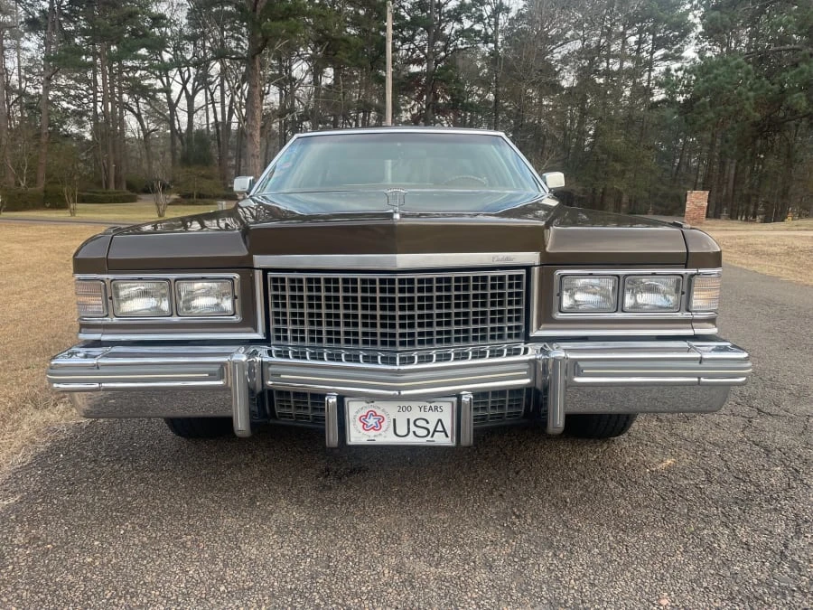 1976 Cadillac DeVille 4th Gen - Image 4 of 13