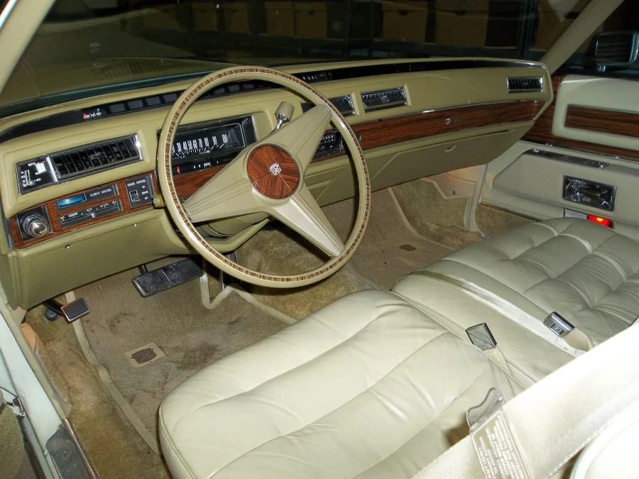 1976 Cadillac DeVille 4th Gen - Image 3 of 8