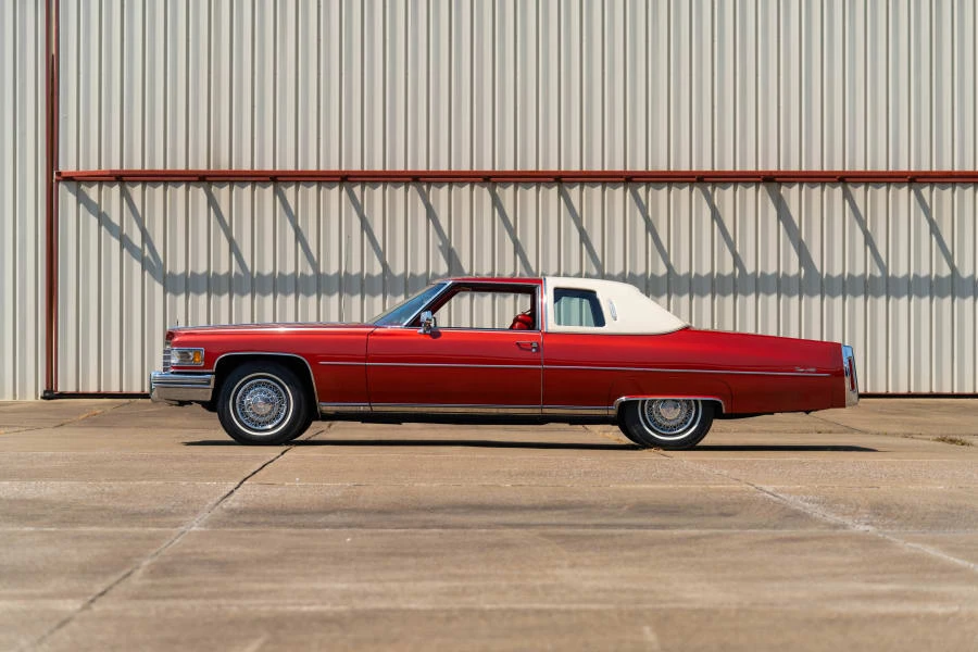 1976 Cadillac DeVille 4th Gen - Image 2 of 27