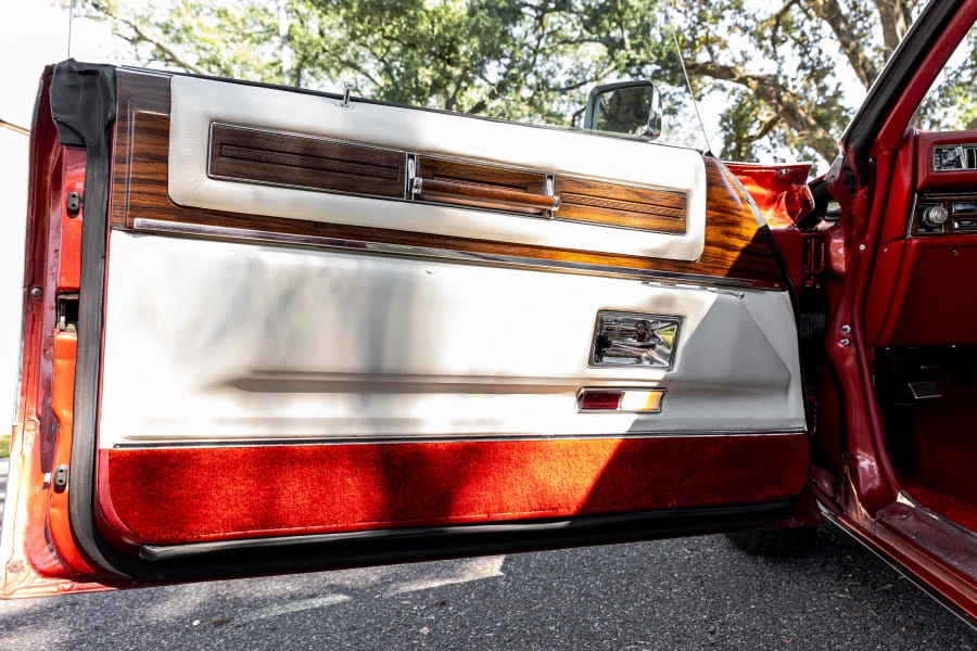 1976 Cadillac DeVille 4th Gen - Image 9 of 24