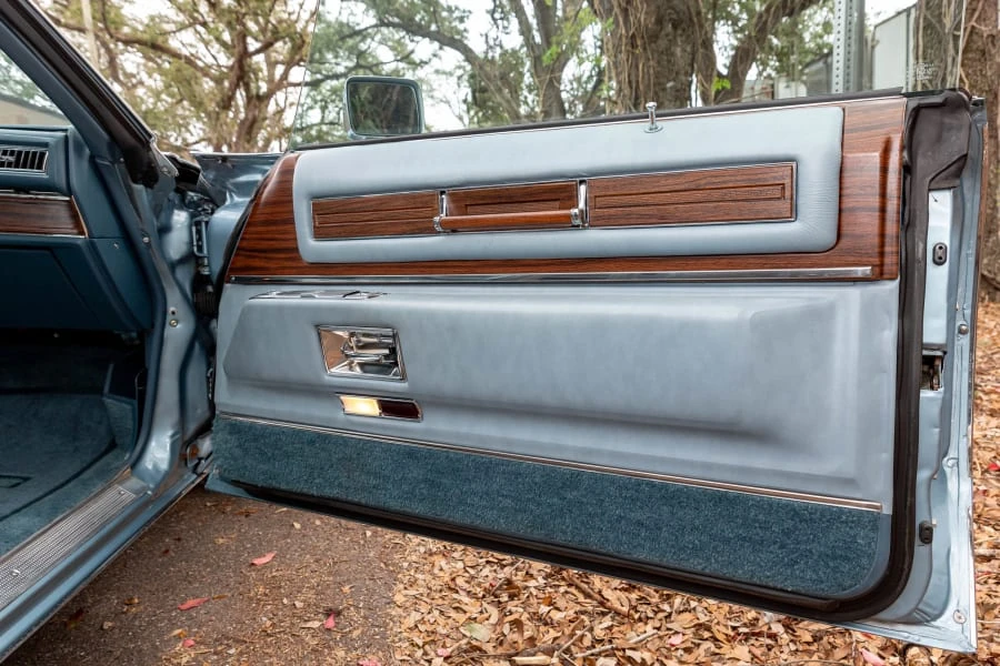 1976 Cadillac DeVille 4th Gen - Image 30 of 31