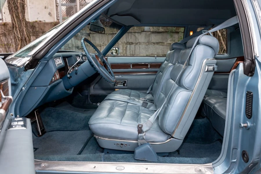 1976 Cadillac DeVille 4th Gen - Image 29 of 31