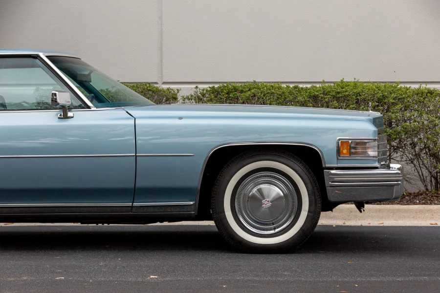 1976 Cadillac DeVille 4th Gen - Image 17 of 31