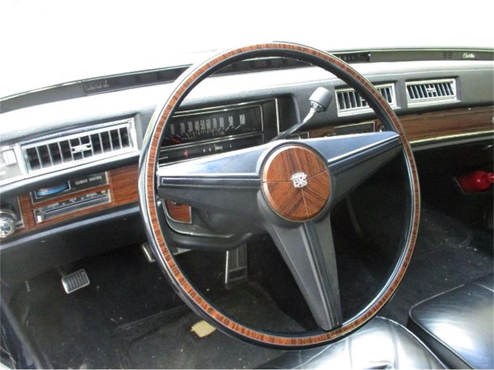 1976 Cadillac Calais - Image 10 of 17