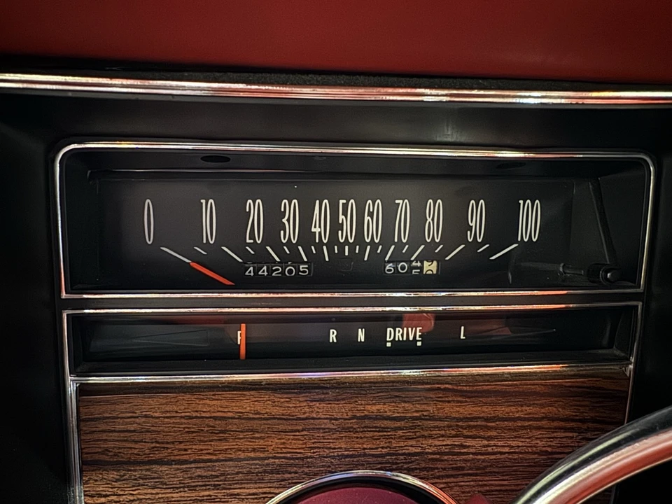 1976 Cadillac DeVille 4th Gen - Image 13 of 16