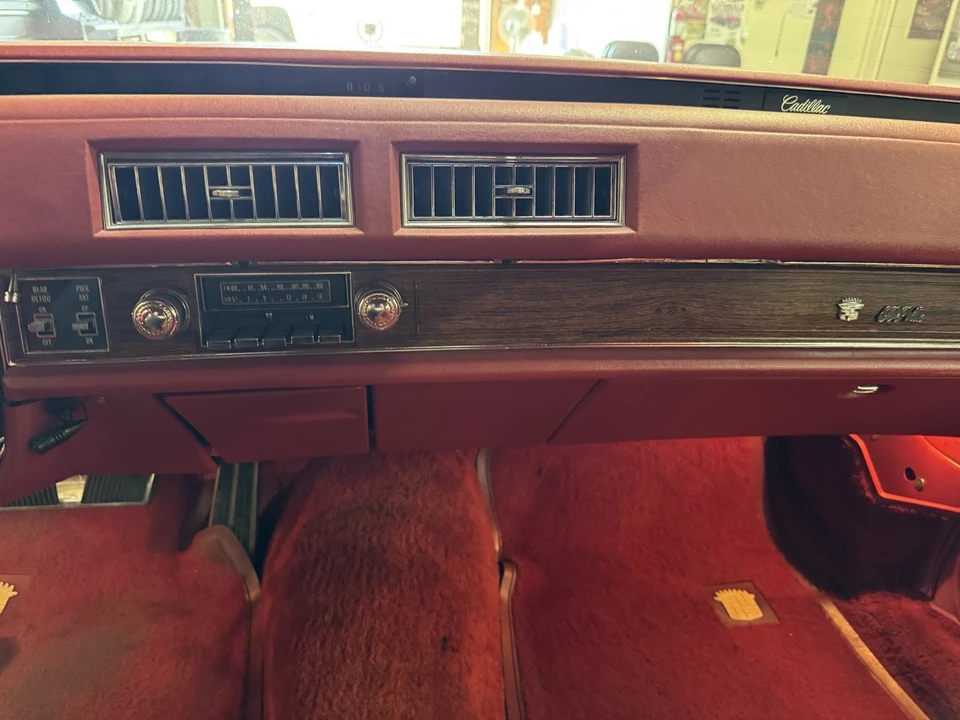 1976 Cadillac DeVille 4th Gen - Image 10 of 16
