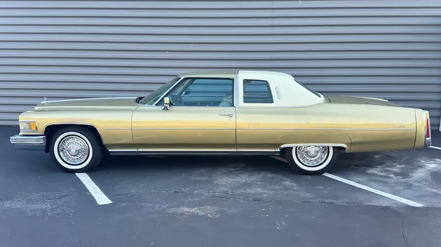 1976 Cadillac DeVille 4th Gen - Image 2 of 8