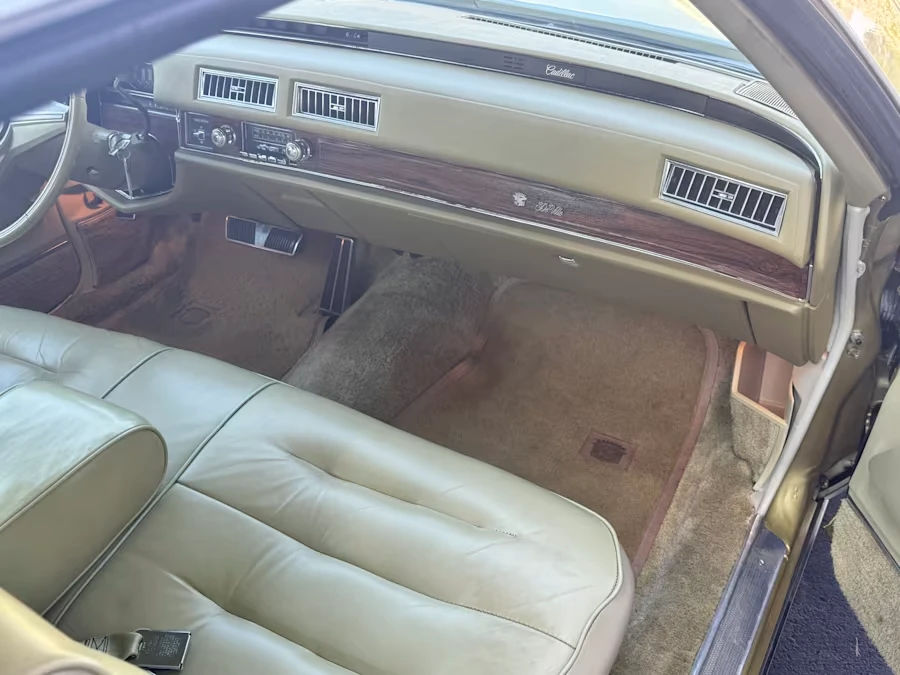 1976 Cadillac DeVille 4th Gen - Image 5 of 8