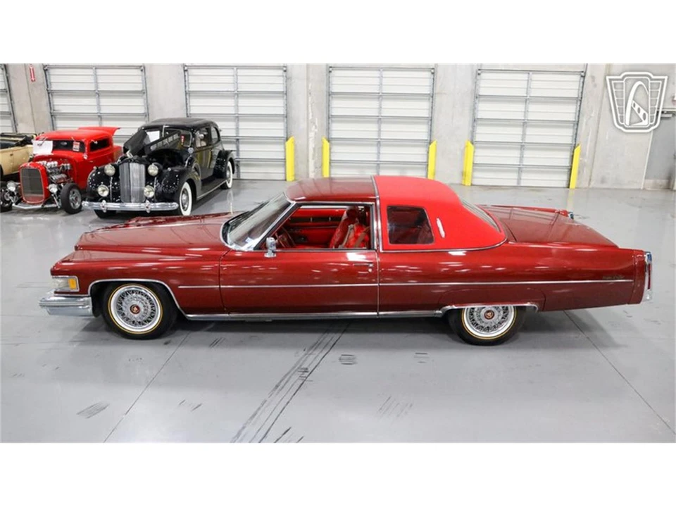 1976 Cadillac DeVille 4th Gen - Image 9 of 31