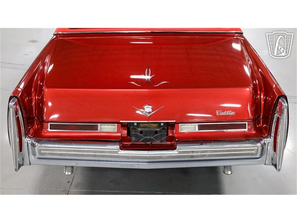 1976 Cadillac DeVille 4th Gen - Image 19 of 31
