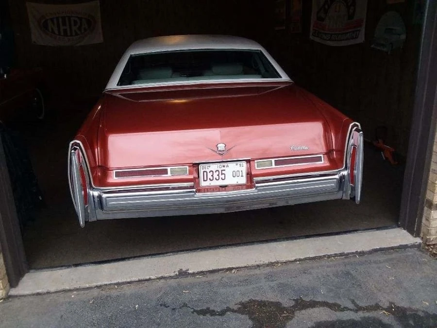 1976 Cadillac DeVille 4th Gen - Image 3 of 4