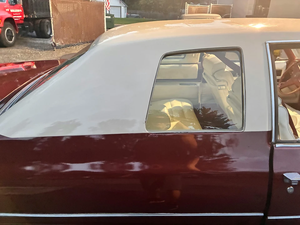 1976 Cadillac DeVille 4th Gen - Image 19 of 22