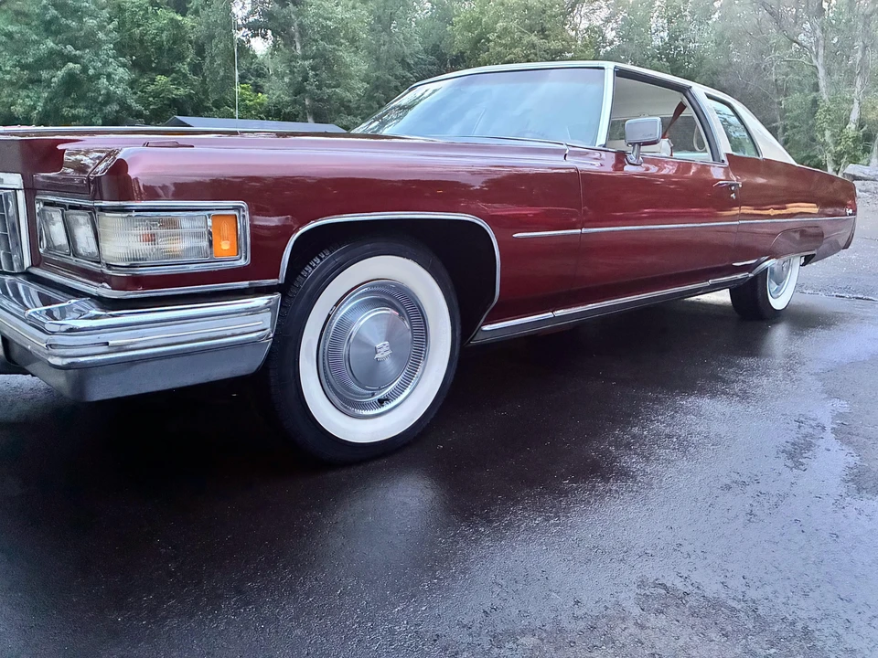 1976 Cadillac DeVille 4th Gen - Image 2 of 22