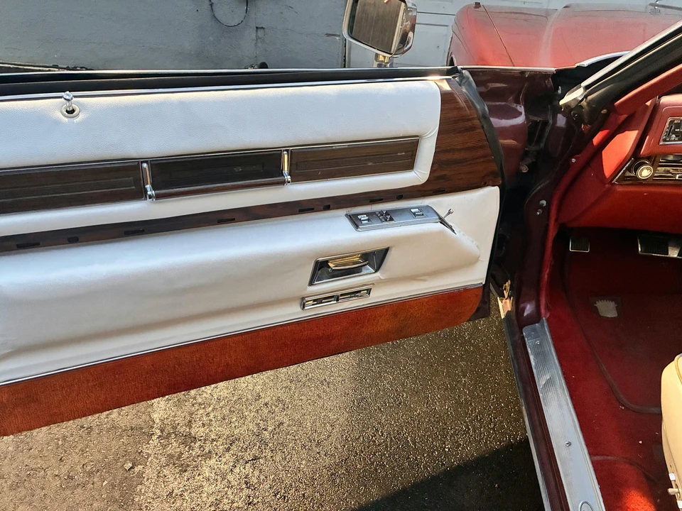1976 Cadillac DeVille 4th Gen - Image 8 of 22