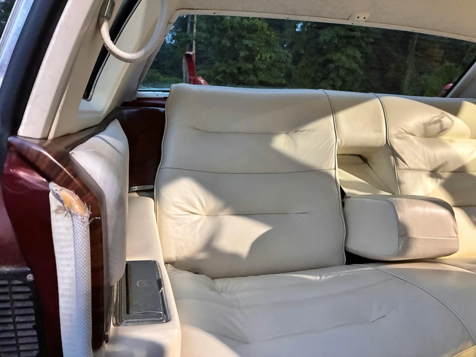 1976 Cadillac DeVille 4th Gen - Image 18 of 22
