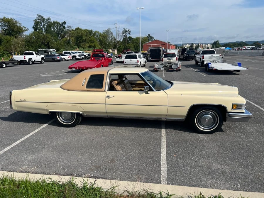 1976 Cadillac DeVille 4th Gen - Image 7 of 14