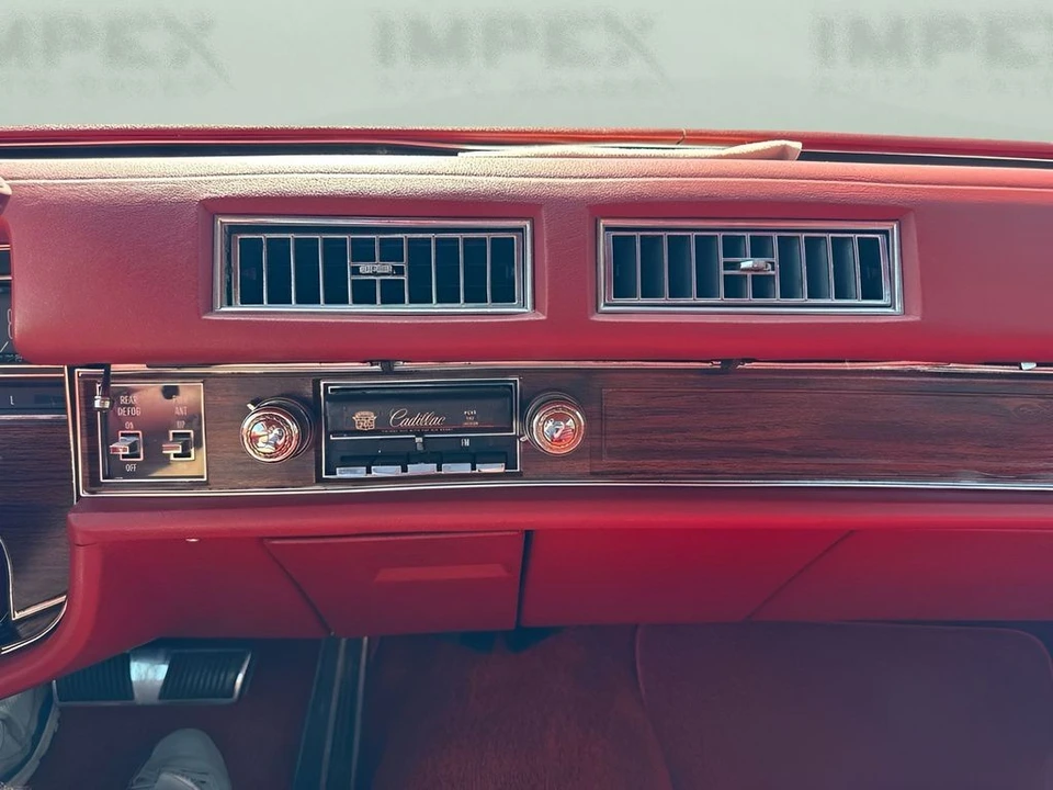 1976 Cadillac DeVille 4th Gen - Image 16 of 29