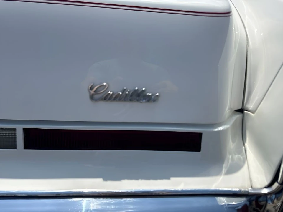 1976 Cadillac DeVille 4th Gen - Image 25 of 29
