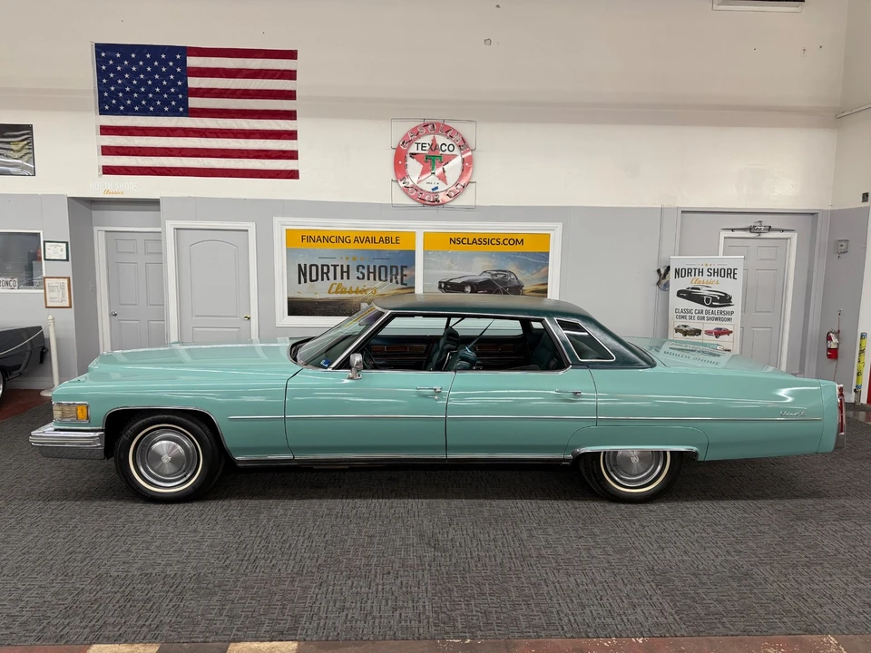 1976 Cadillac DeVille 4th Gen - Image 4 of 31
