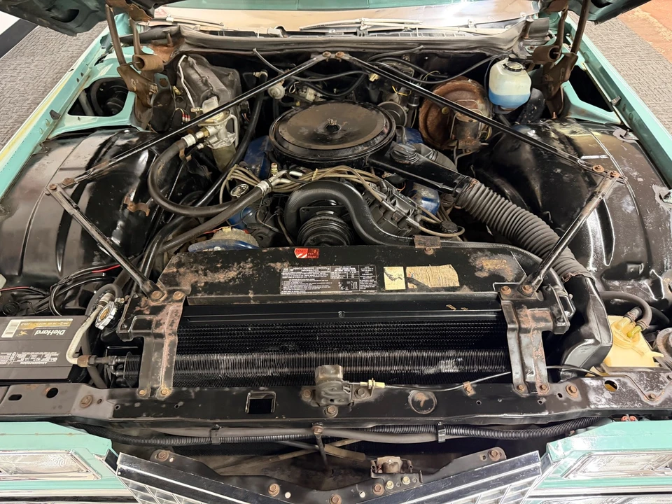 1976 Cadillac DeVille 4th Gen - Image 21 of 31