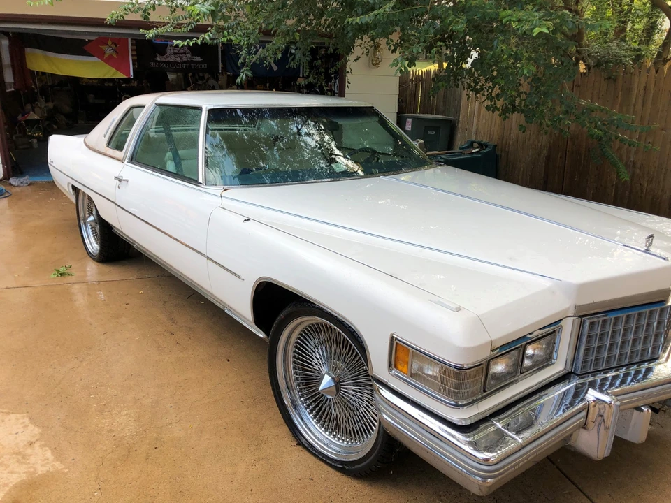 1976 Cadillac DeVille 4th Gen - Image 15 of 15