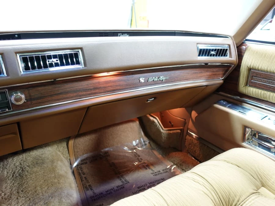 1976 Cadillac DeVille 4th Gen - Image 6 of 11