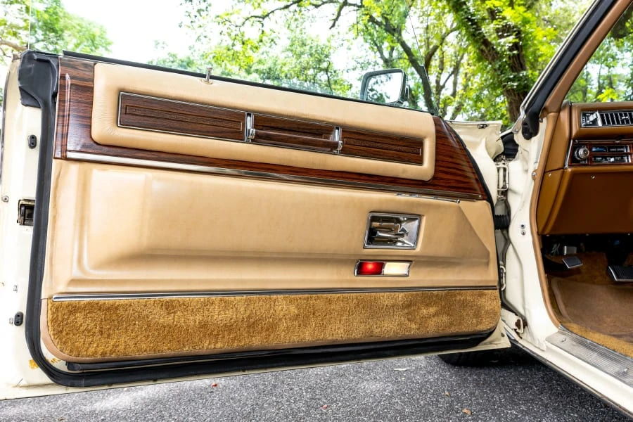 1976 Cadillac DeVille 4th Gen - Image 3 of 31