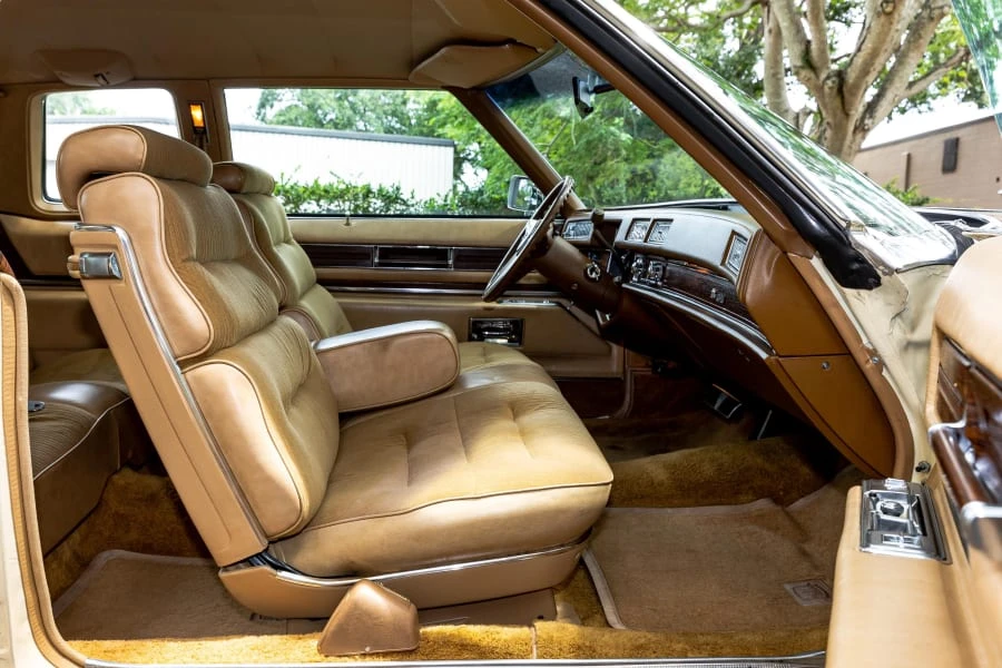 1976 Cadillac DeVille 4th Gen - Image 11 of 31