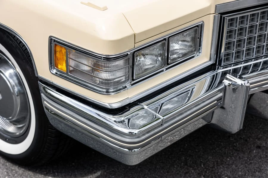1976 Cadillac DeVille 4th Gen - Image 18 of 31
