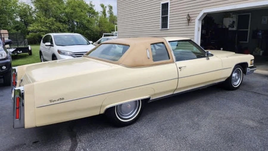 1976 Cadillac DeVille 4th Gen - Image 4 of 13