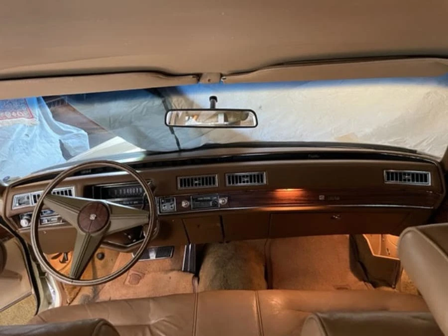 1976 Cadillac DeVille 4th Gen - Image 11 of 13