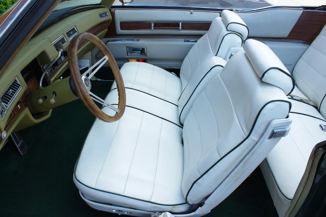 1976 Cadillac Eldorado 9th Gen - Image 13 of 21