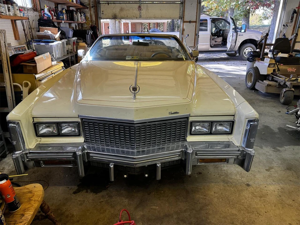 1976 Cadillac Eldorado 9th Gen - Image 2 of 8