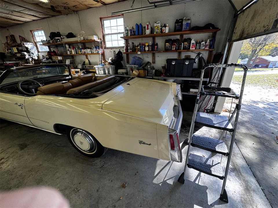 1976 Cadillac Eldorado 9th Gen - Image 4 of 8