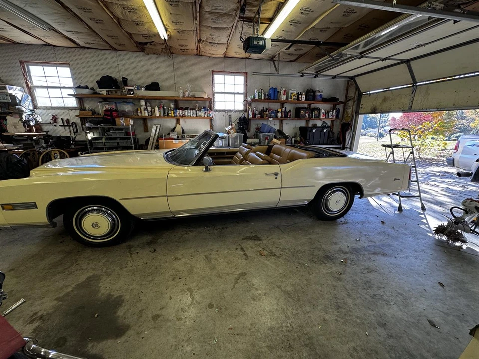 1976 Cadillac Eldorado 9th Gen - Image 3 of 8