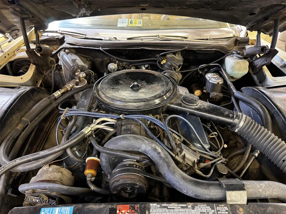 1976 Cadillac Eldorado 9th Gen - Image 8 of 8