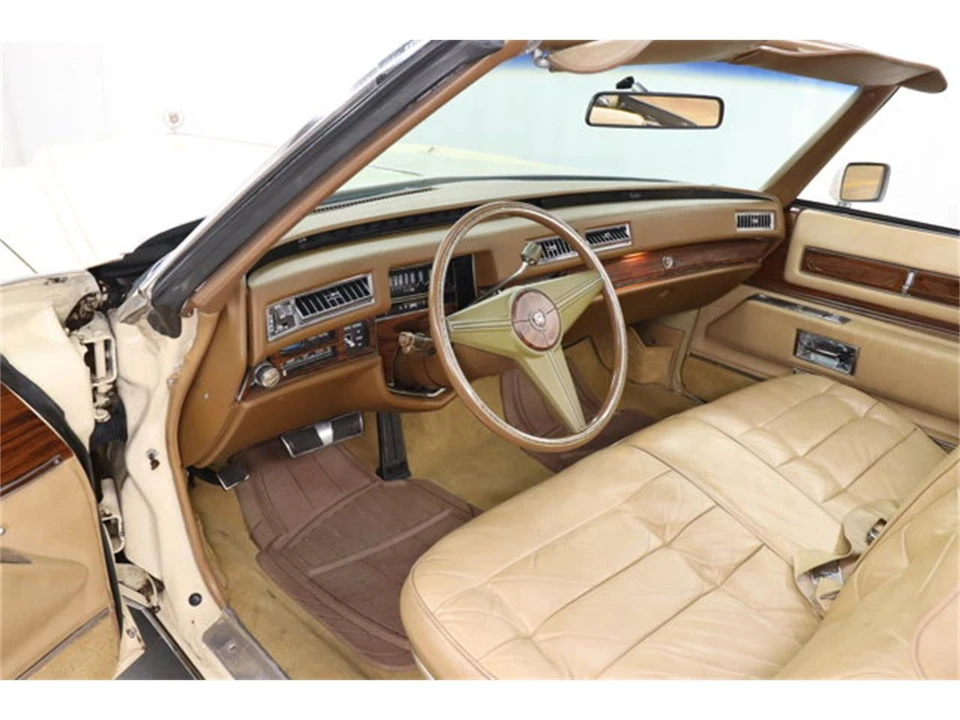 1976 Cadillac Eldorado 9th Gen - Image 17 of 31