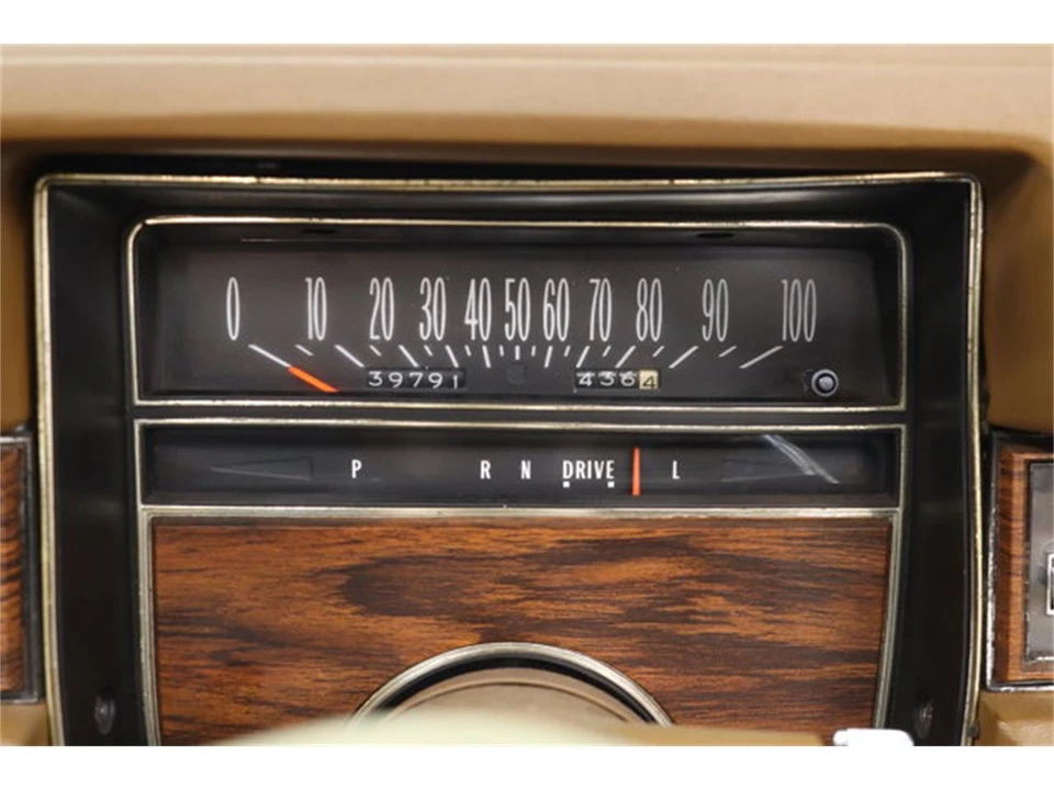 1976 Cadillac Eldorado 9th Gen - Image 19 of 31