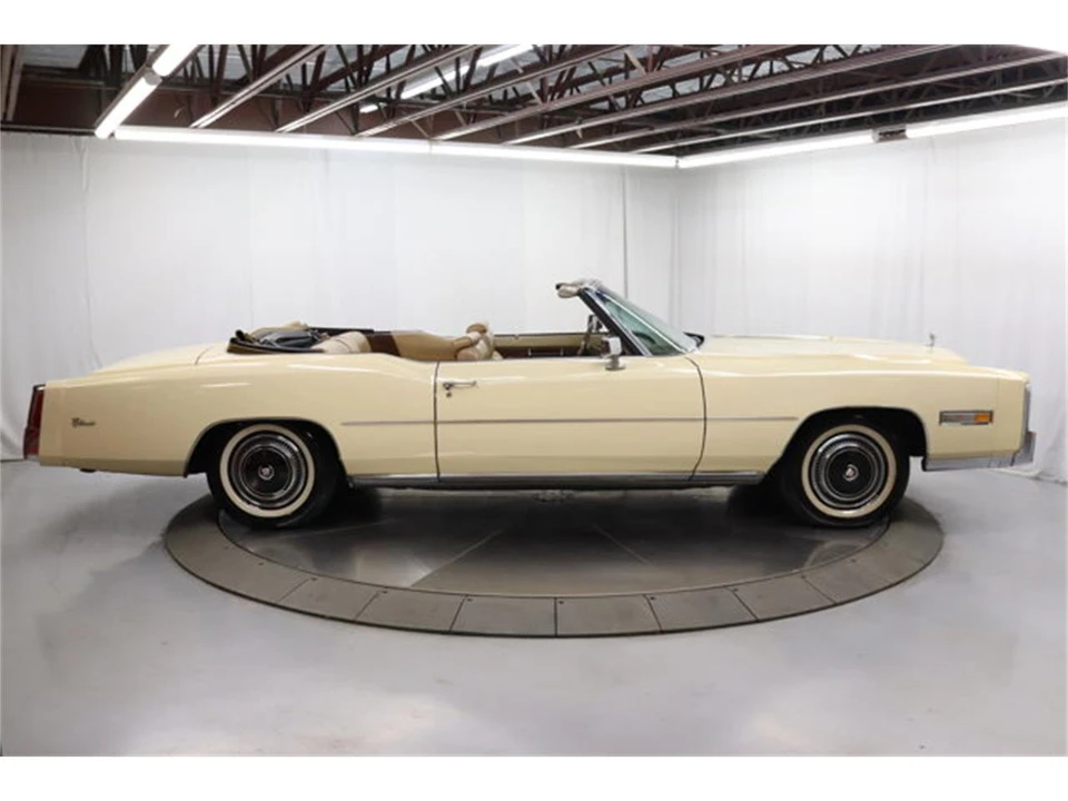 1976 Cadillac Eldorado 9th Gen - Image 16 of 31