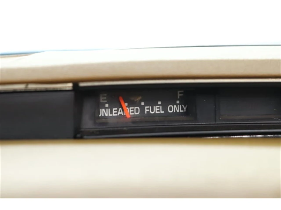 1976 Cadillac Eldorado 9th Gen - Image 20 of 31