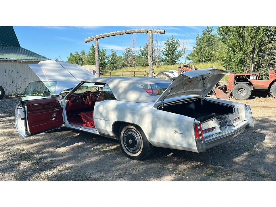 1976 Cadillac Eldorado 9th Gen - Image 11 of 31