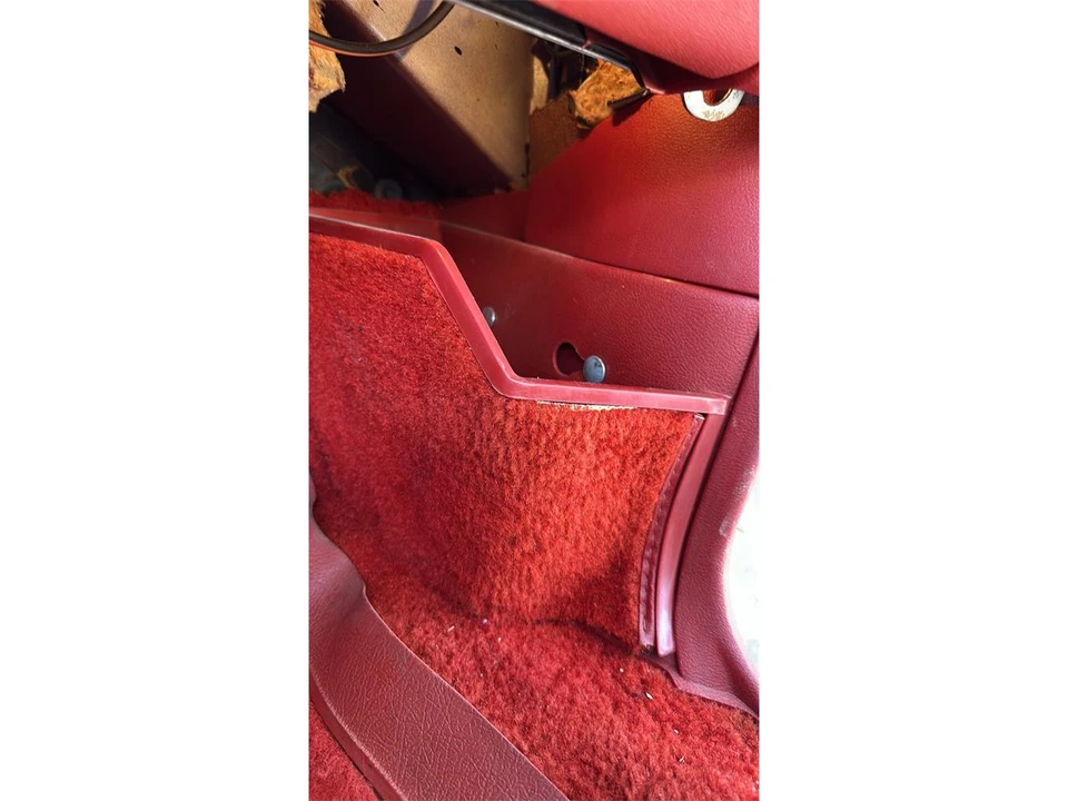 1976 Cadillac Eldorado 9th Gen - Image 26 of 31