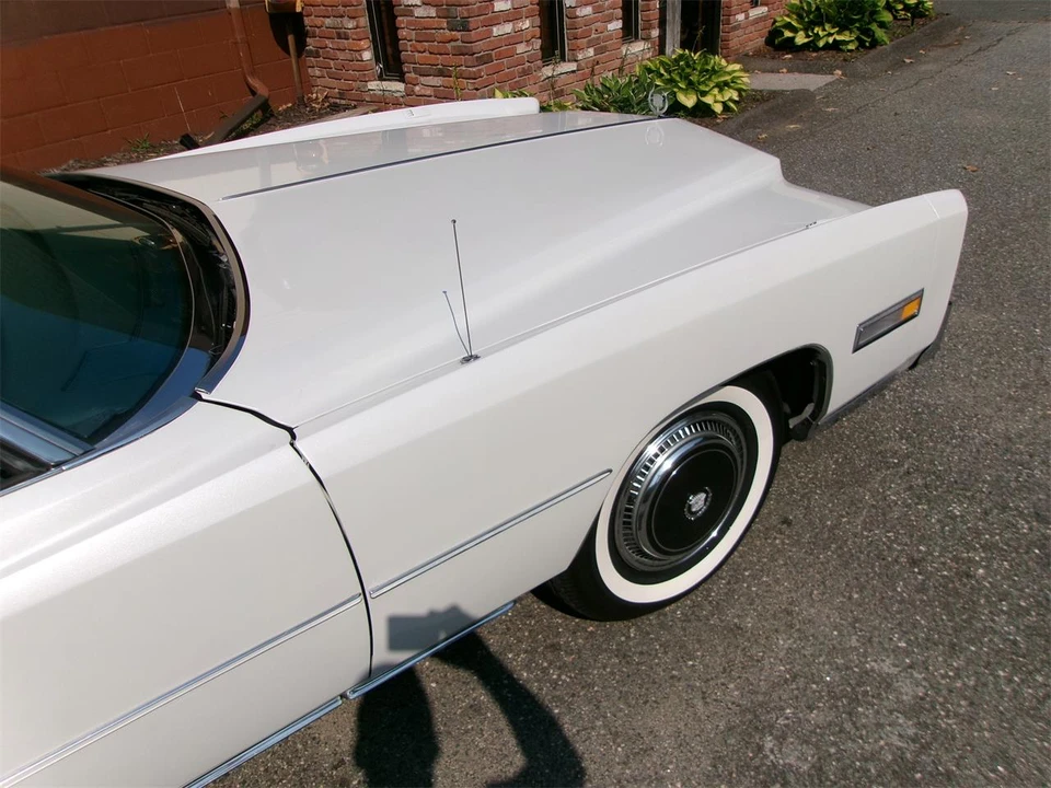 1976 Cadillac Eldorado 9th Gen - Image 17 of 31